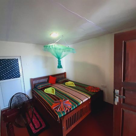 Luna Beach Home & Cabanas Galle Exterior foto