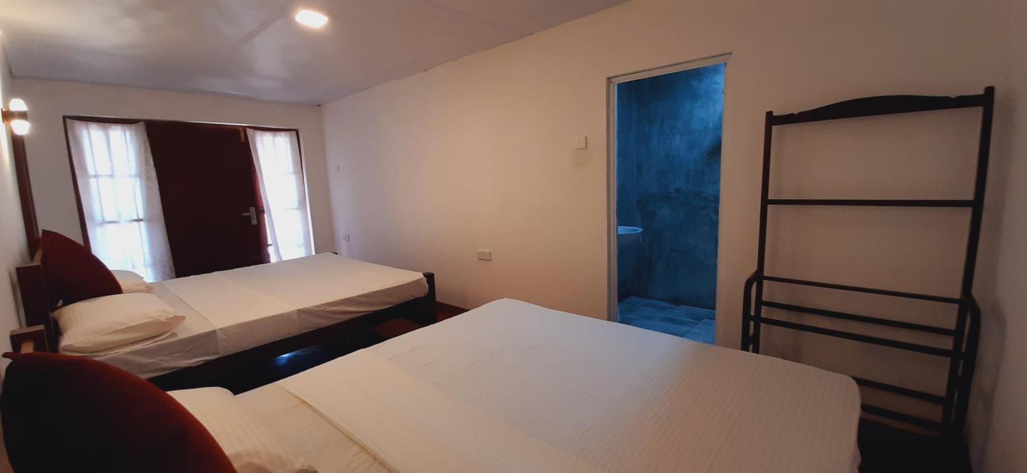 Luna Beach Home & Cabanas Galle Exterior foto